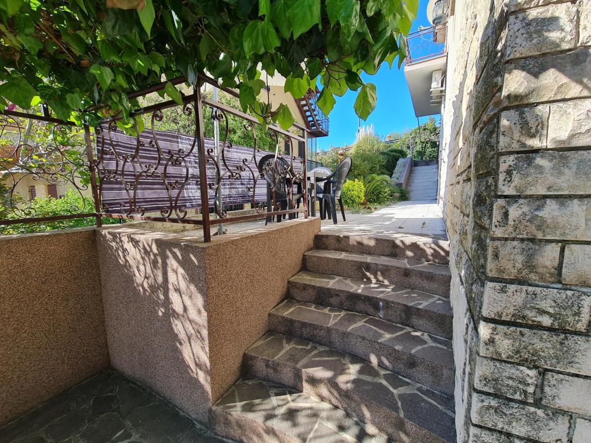 Apartma Pina Daire Izola Dış mekan fotoğraf