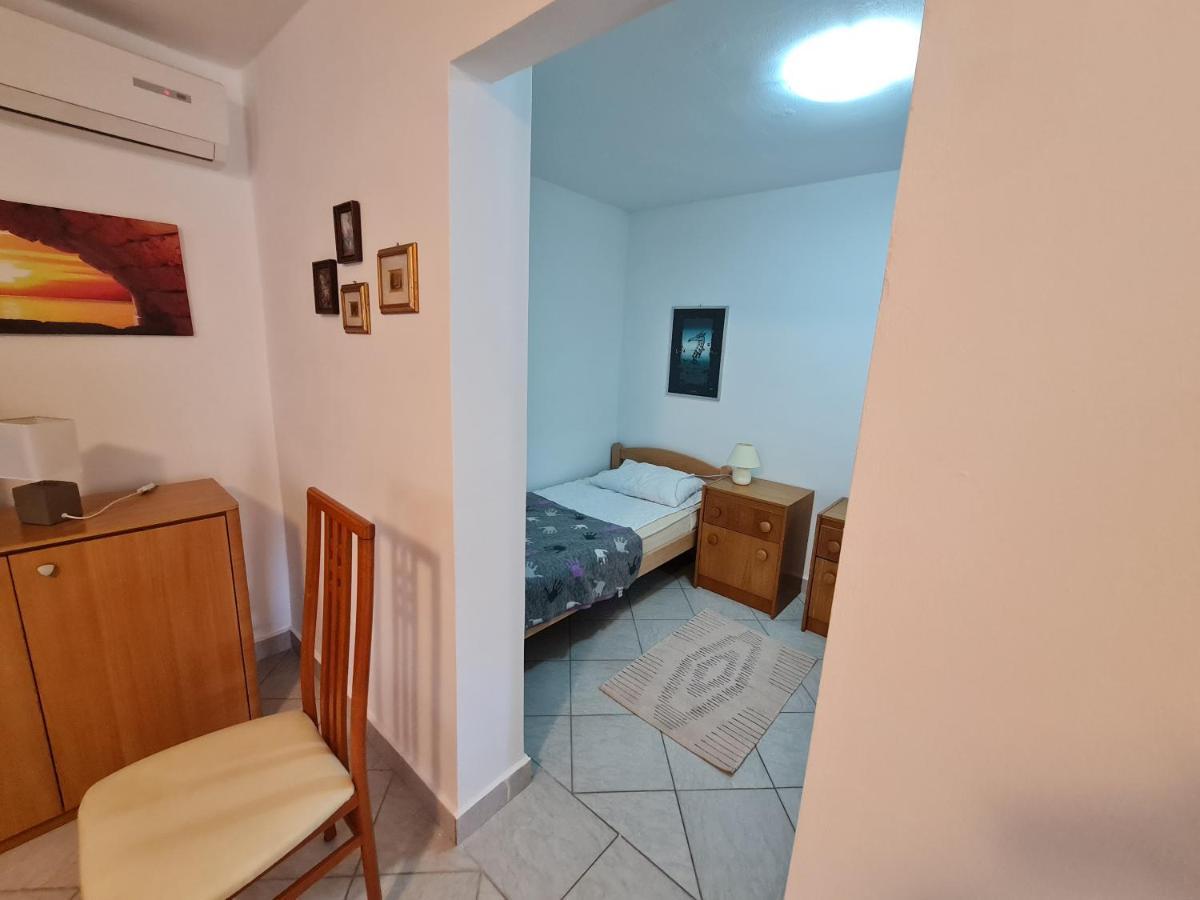 Apartma Pina Daire Izola Dış mekan fotoğraf