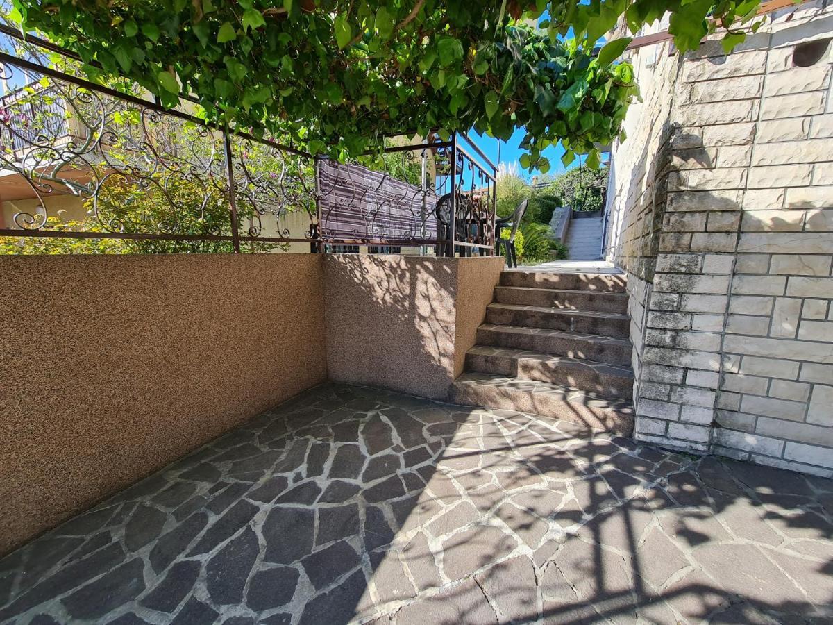 Apartma Pina Daire Izola Dış mekan fotoğraf