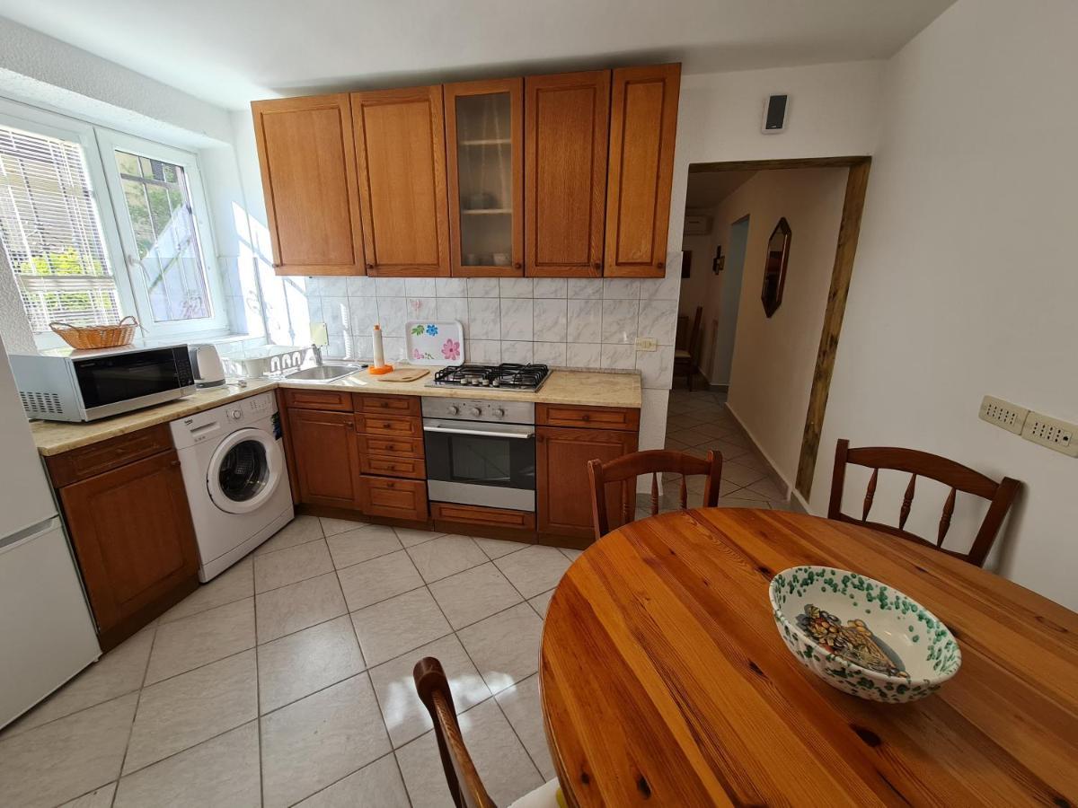 Apartma Pina Daire Izola Dış mekan fotoğraf