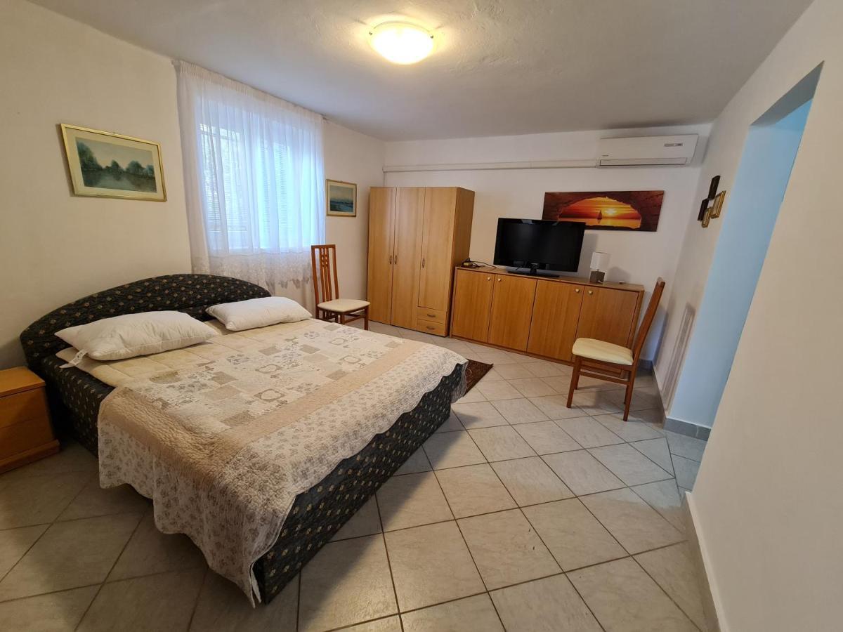 Apartma Pina Daire Izola Dış mekan fotoğraf